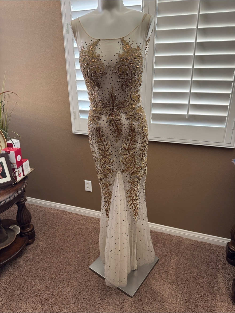 Size 6 Azzure high end couture gown. Missing button pageant glitz glamour - Picture 9 of 16